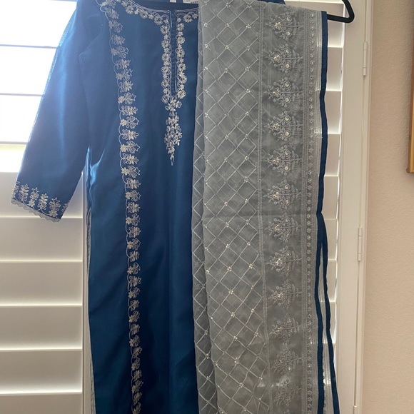 Indian gown, blue and silver with palazzo pants - Picture 1 of 2